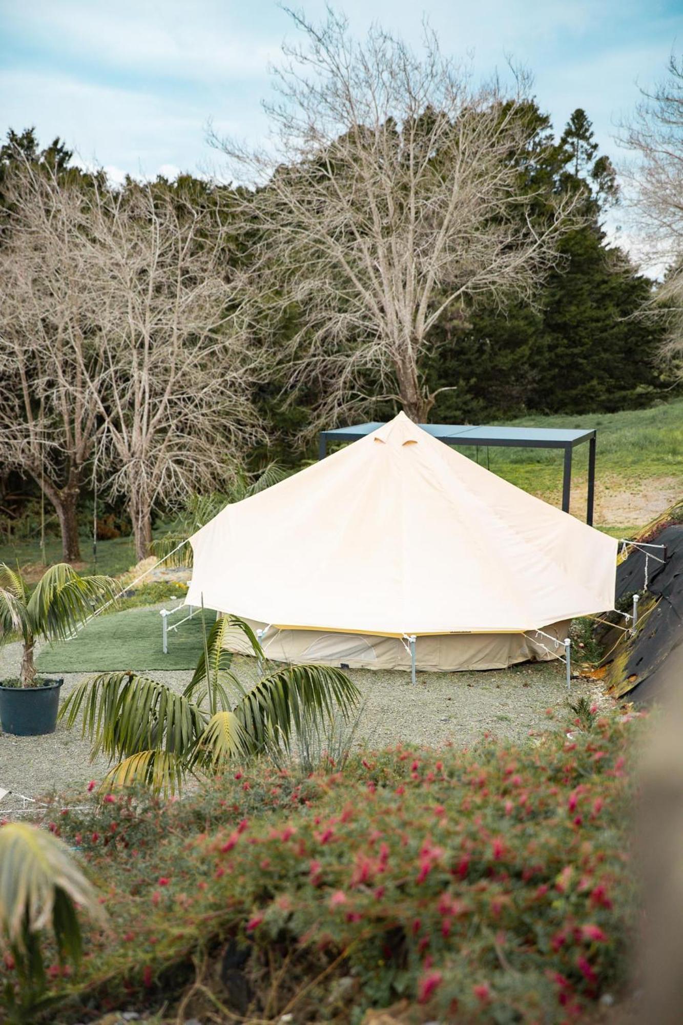 Aotearoa Surf Eco Pods Hotel Te Arai Buitenkant foto