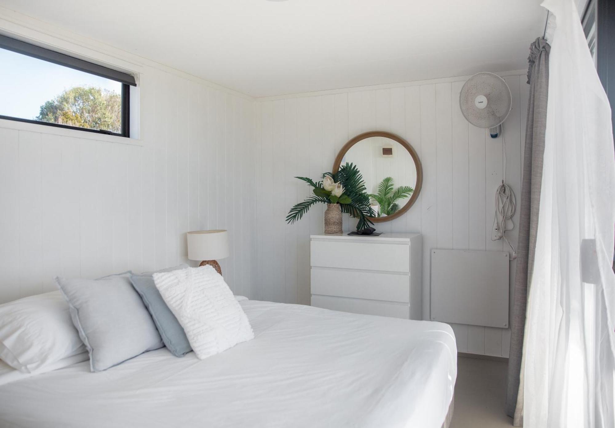 Aotearoa Surf Eco Pods Hotel Te Arai Buitenkant foto