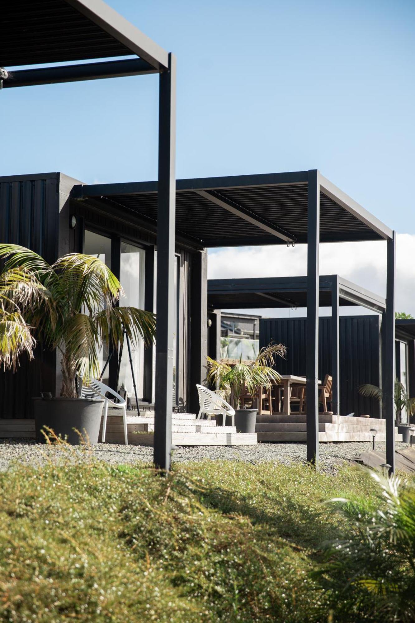 Aotearoa Surf Eco Pods Hotel Te Arai Buitenkant foto