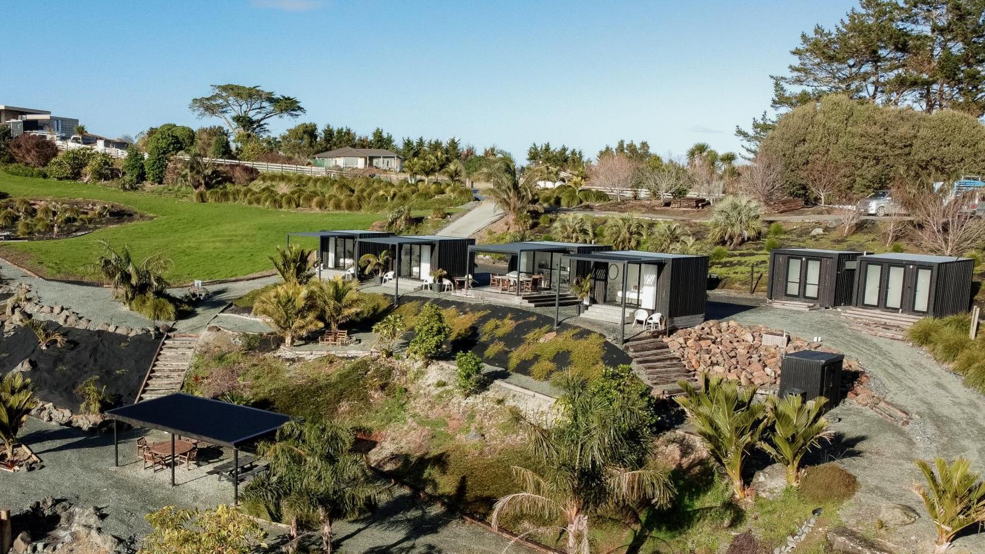 Aotearoa Surf Eco Pods Hotel Te Arai Buitenkant foto