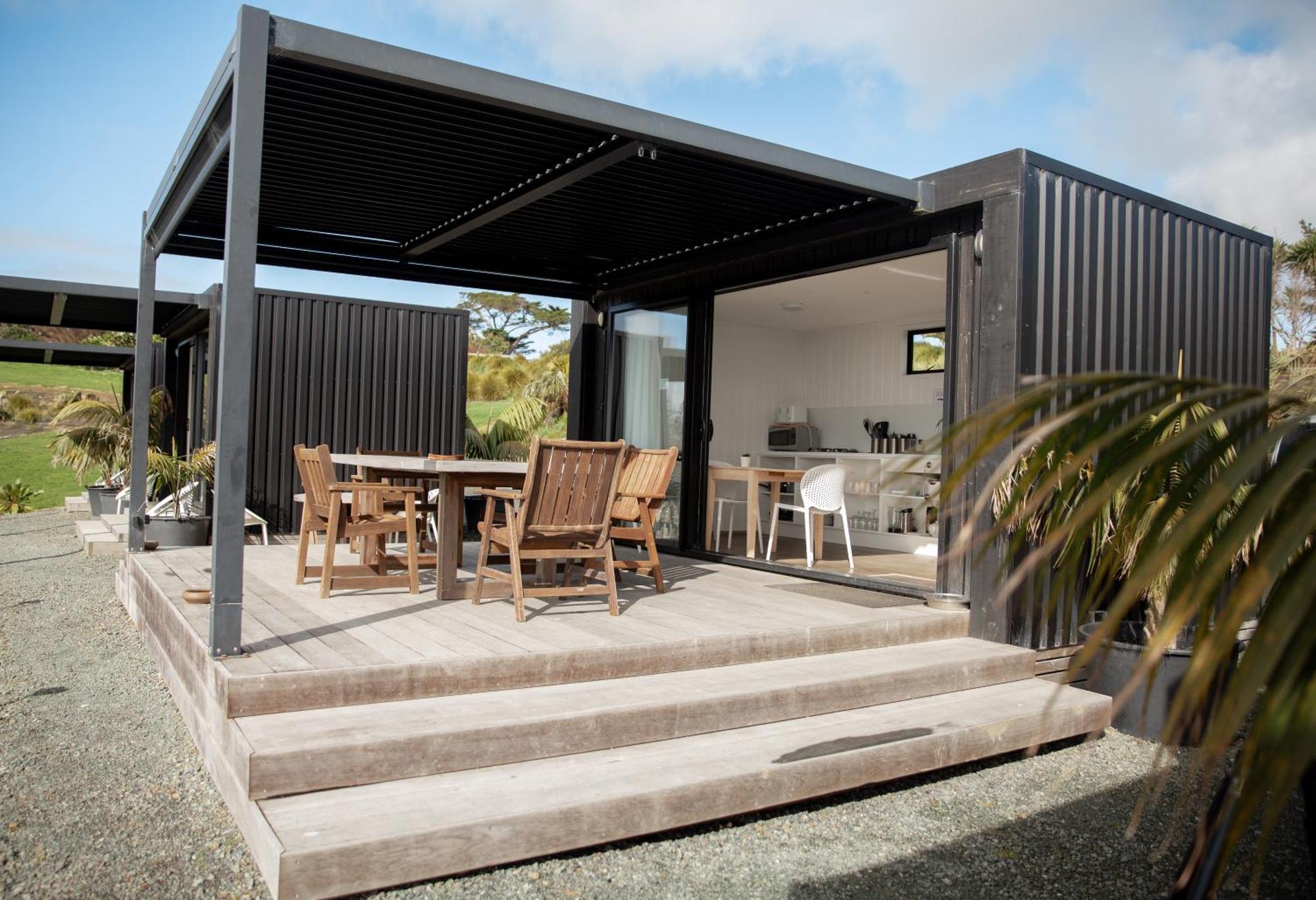 Aotearoa Surf Eco Pods Hotel Te Arai Buitenkant foto