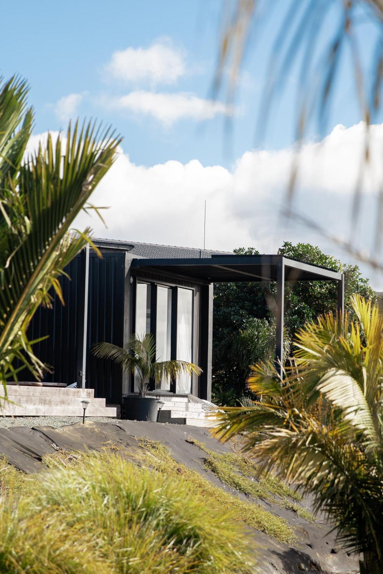 Aotearoa Surf Eco Pods Hotel Te Arai Buitenkant foto